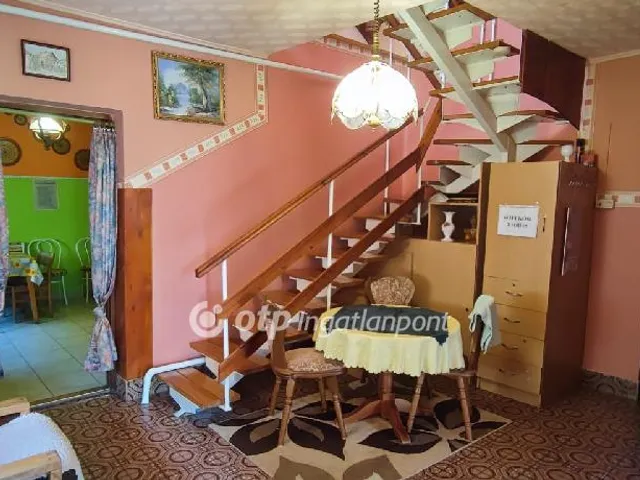 Eladó ház Abádszalók 130 nm