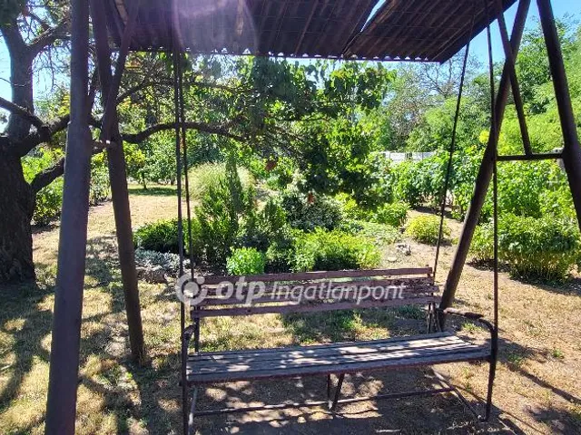 Eladó telek Győr, Hecsepuszta 1320 nm