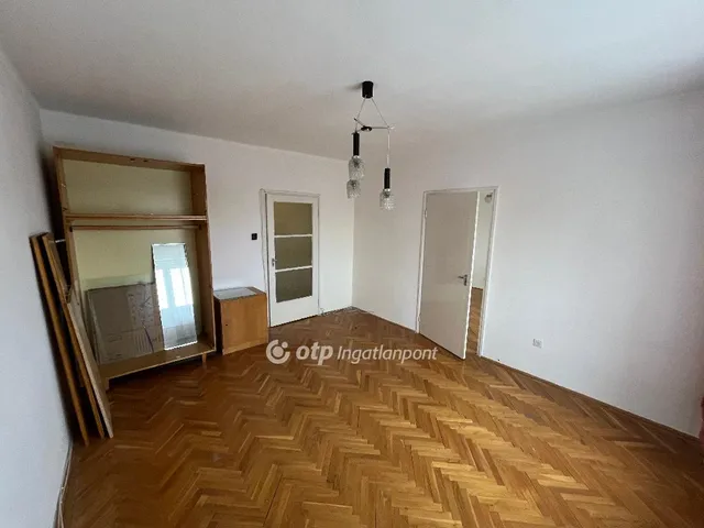 Eladó lakás Mosonmagyaróvár, Városközpont 69 nm