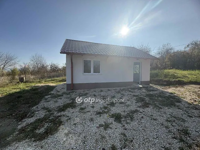 Eladó üdülő és hétvégi ház Tata 36 nm