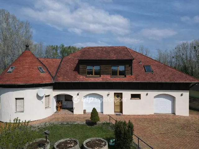 Eladó ház Ásványráró 553 nm