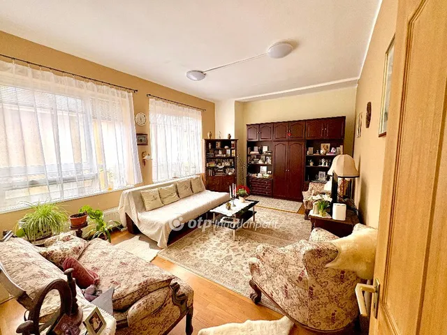 Eladó lakás Győr, Gyárváros 53 nm