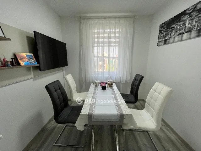 Eladó ház Jánossomorja 47 nm