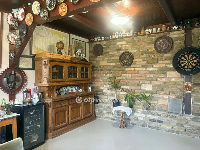 Eladó ház Halászi 190 nm