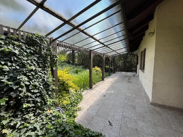 Eladó ház Győr, Szabadhegy 260 nm