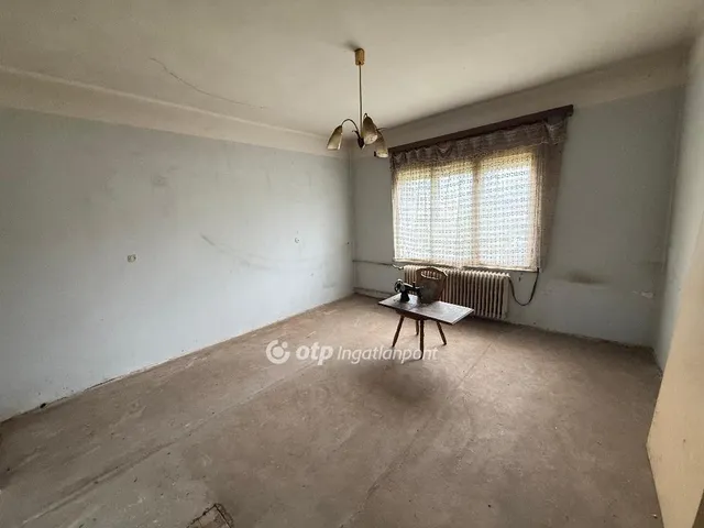 Eladó ház Pannonhalma 1062 nm