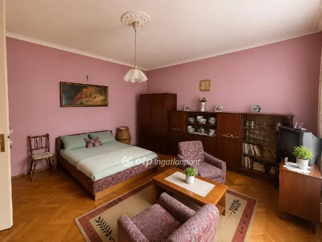 Eladó lakás Győr 60 nm
