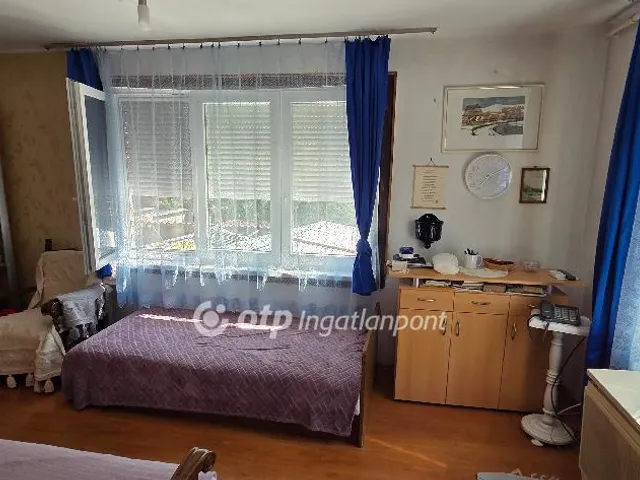 Eladó ház Érd, családi házas 65 nm