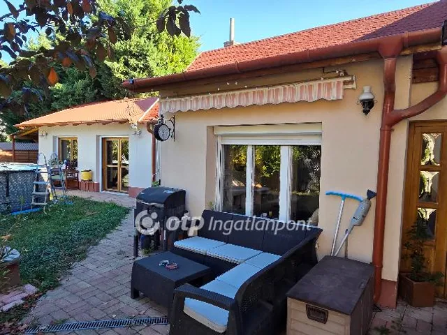 Eladó ház Biatorbágy 202 nm