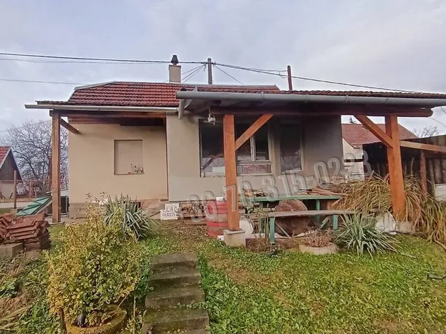 Eladó nyaraló Nagykanizsa 36 nm