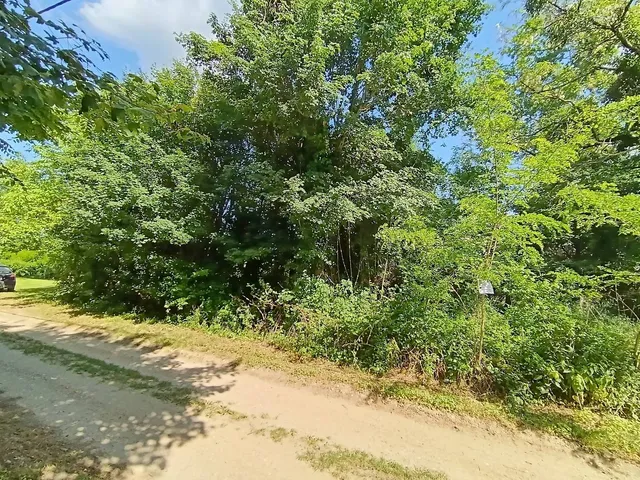 Eladó telek Murarátka 2520 nm