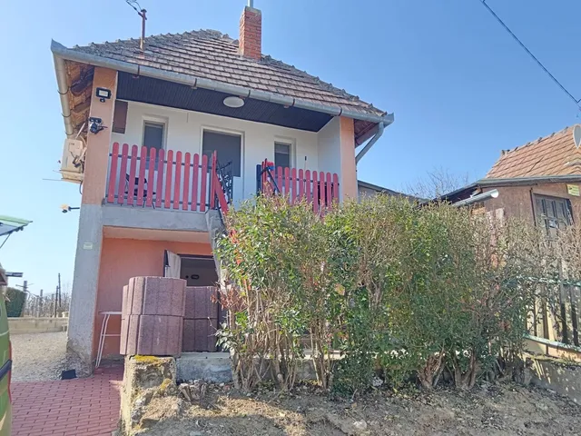 Eladó mezőgazdasági ingatlan Rigyác 28 nm