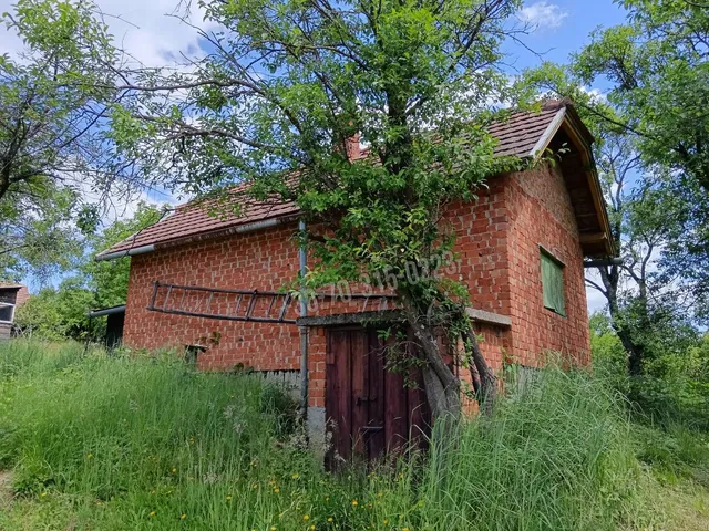 Eladó telek Tormafölde 30 nm