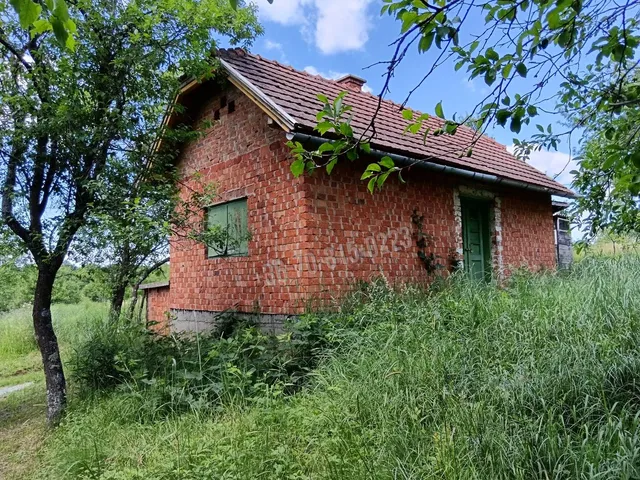 Eladó telek Tormafölde 30 nm