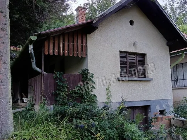 Eladó telek Páka 28 nm