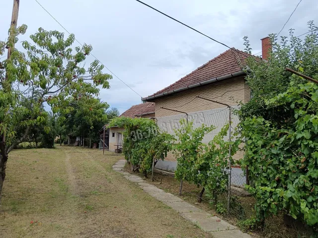Eladó ház Kissziget 88 nm