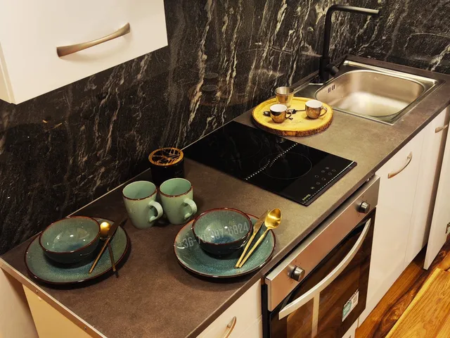 Eladó lakás Budapest VII. kerület, Ligetváros 12 nm