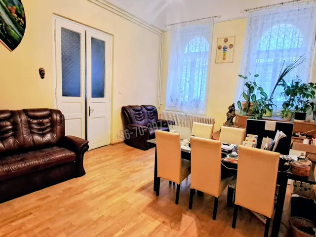 Eladó lakás Budapest VIII. kerület 94 nm