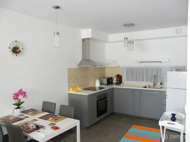 Eladó lakás Balatonlelle, Hullám utca 11. 66 nm