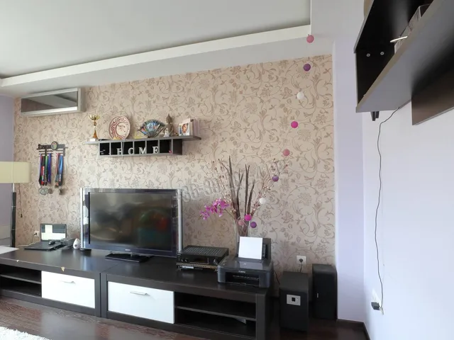 Eladó lakás Szeged, Teleki utca 116 nm