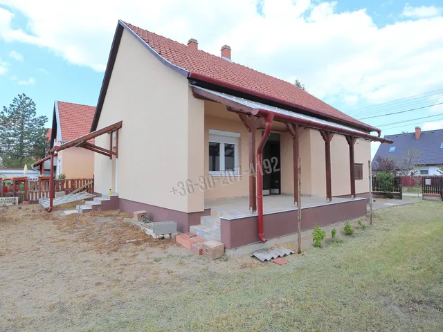 Eladó ház Szatymaz 90 nm