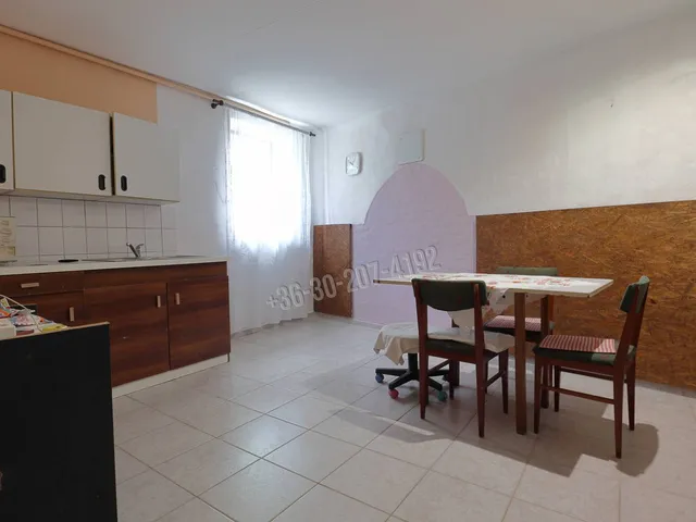 Eladó mezőgazdasági ingatlan Domaszék 80 nm