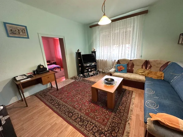 Eladó ház Sándorfalva 80 nm