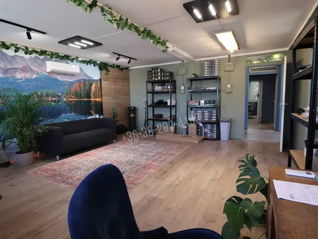 Eladó kereskedelmi és ipari ingatlan Szeged, Szőreg 157 nm