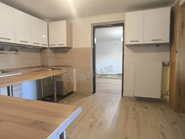Eladó ház Szeged, Szőreg 150 nm