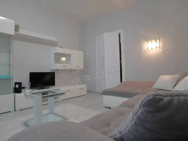 Eladó lakás Szeged, Újszeged, Csanádi utca 44 nm