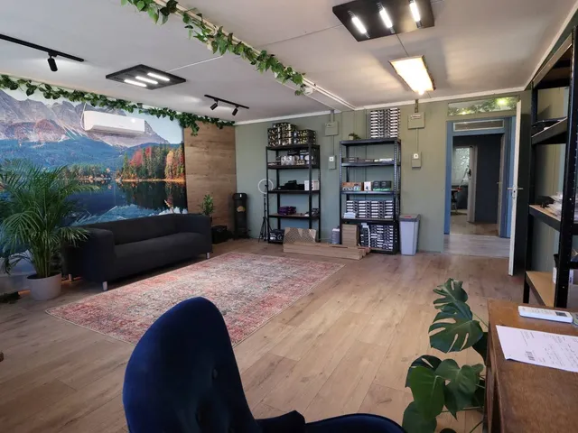 Kiadó kereskedelmi és ipari ingatlan Szeged, Szőreg 113 nm