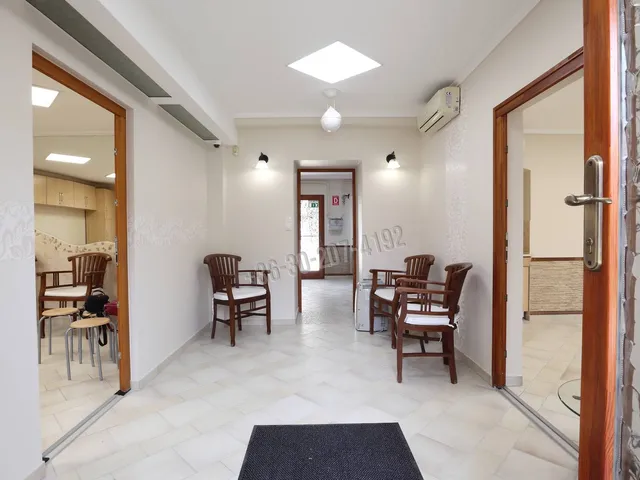 Eladó kereskedelmi és ipari ingatlan Szeged 91 nm