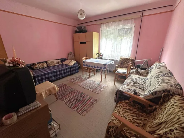 Eladó ház Sándorfalva 65 nm