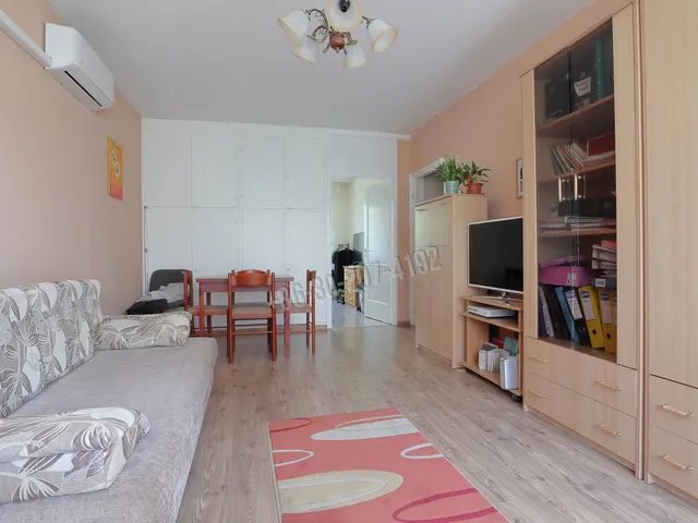 Eladó lakás Szeged, Tarján, Retek utca 60 nm