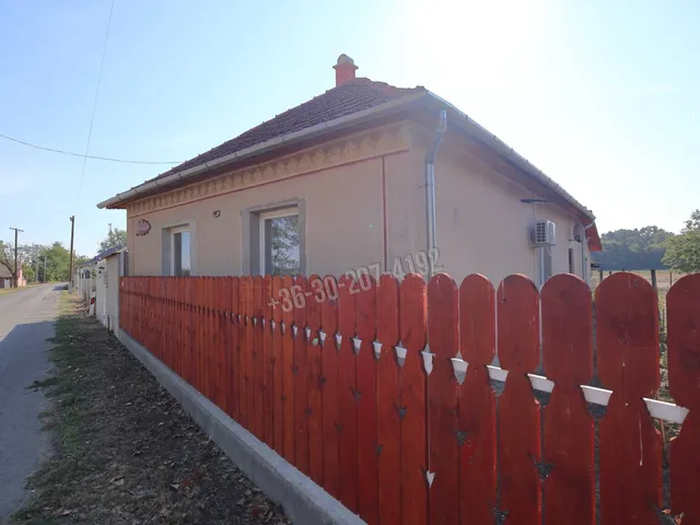 Eladó mezőgazdasági ingatlan Kistelek 70 nm