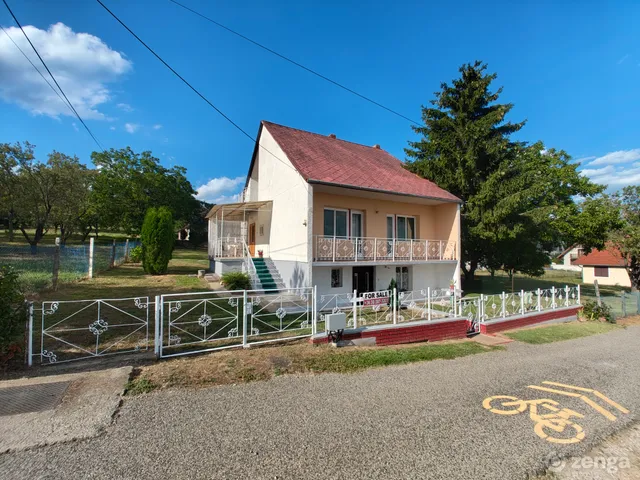 Eladó ház Vonyarcvashegy, Horváth imre utca2/1 730 nm