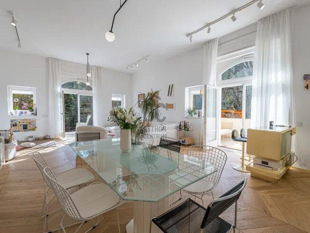 Eladó lakás Budapest II. kerület, Szemlőhegy 134 nm