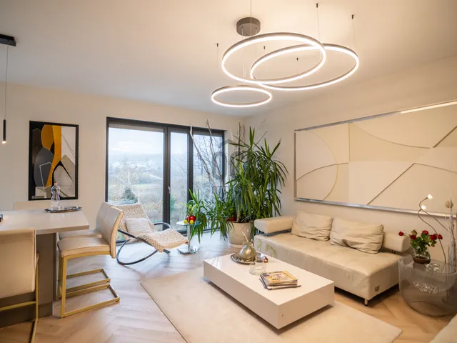 Eladó ház Budapest III. kerület, Ürömhegy 171 nm