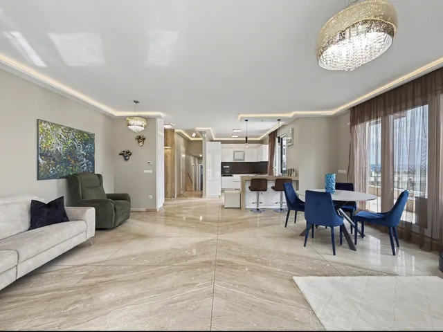Eladó lakás Budapest III. kerület 103 nm