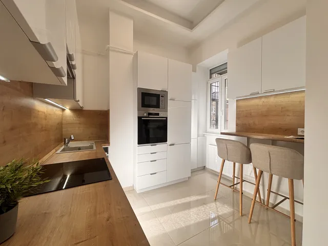 Eladó lakás Budapest I. kerület, Krisztinaváros I. ker. 72 nm