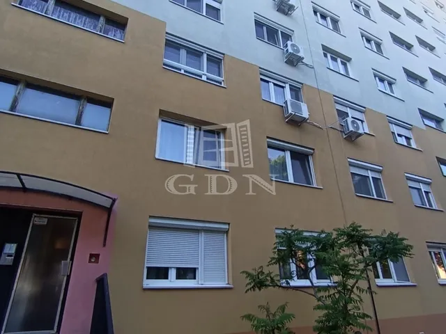 Eladó lakás Budapest XI. kerület 65 nm