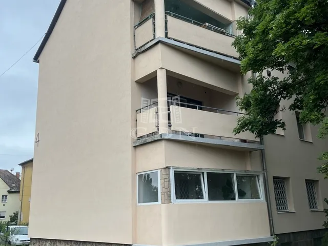 Eladó lakás Budapest IX. kerület 86 nm