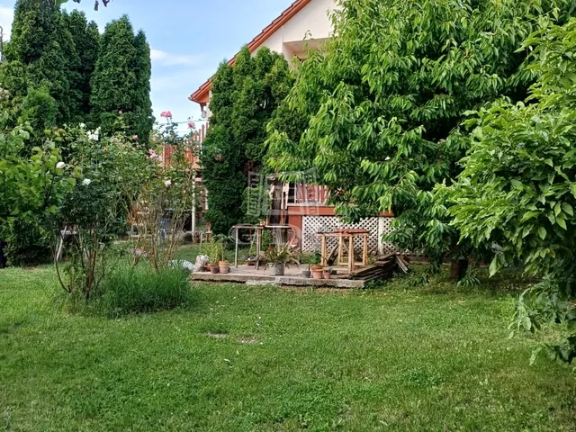 Eladó ház Budapest XVII. kerület, Rákoskert 115 nm