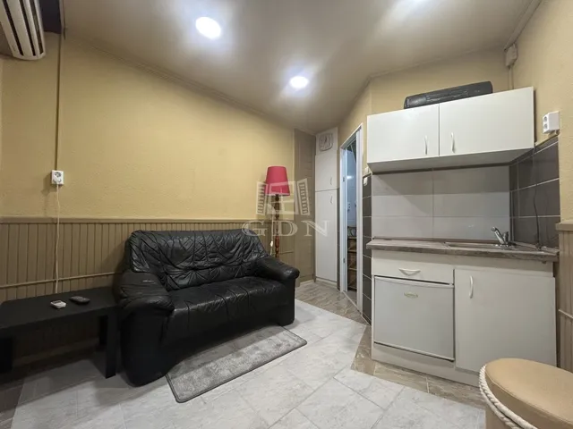Eladó lakás Budapest VIII. kerület 13 nm