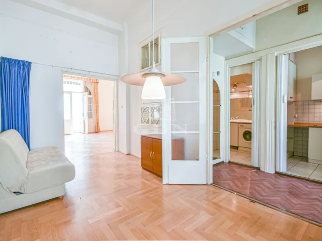 Eladó lakás Budapest VI. kerület 62 nm