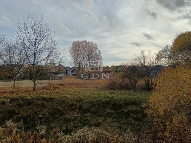 Eladó telek Pécel 1156 nm