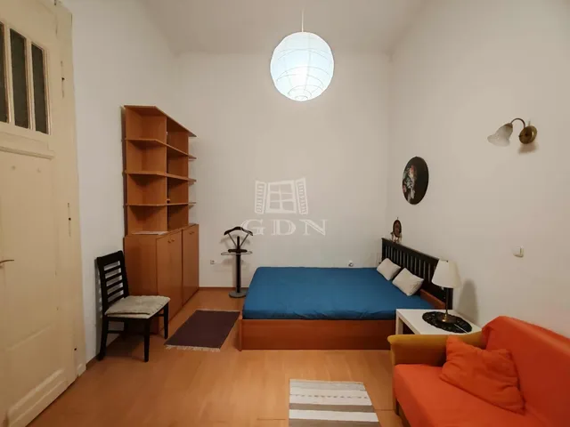 Eladó lakás Budapest VI. kerület 34 nm