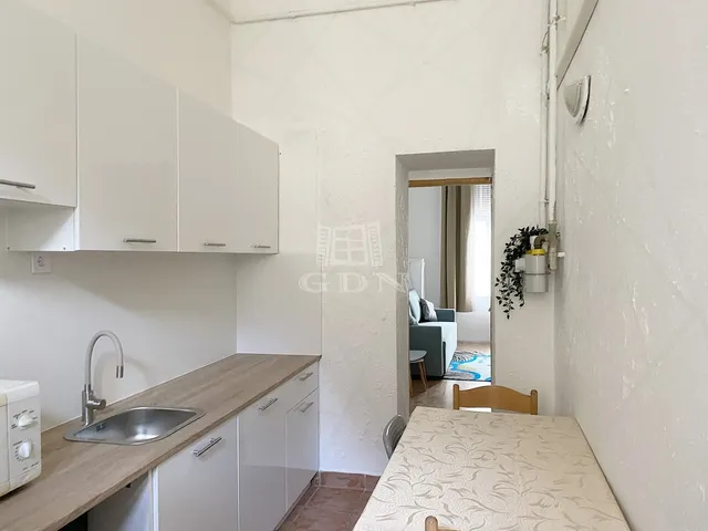 Eladó lakás Budapest VIII. kerület, Népszínháznegyed 31 nm