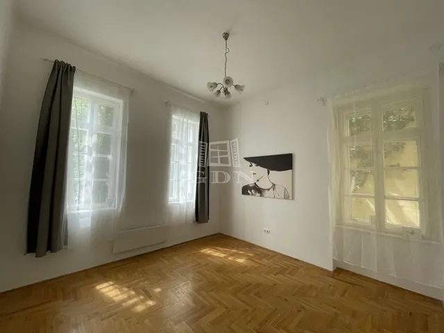 Eladó lakás Budapest V. kerület, Belváros 56 nm