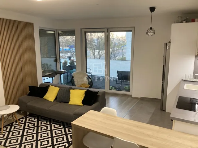 Eladó lakás Budapest XI. kerület, Albertfalva 60 nm